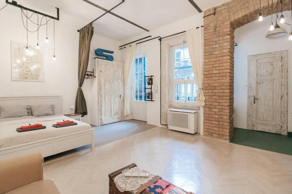 Little Corner At The Historic Jewish District With Ac Leilighet Budapest Eksteriør bilde